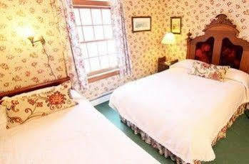 The Washington Irving Inn Tannersville Экстерьер фото