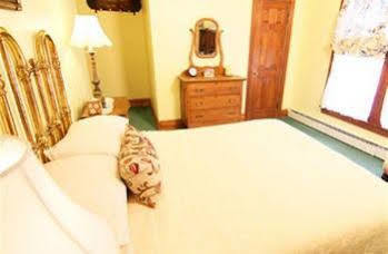 The Washington Irving Inn Tannersville Экстерьер фото