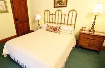 The Washington Irving Inn Tannersville Экстерьер фото